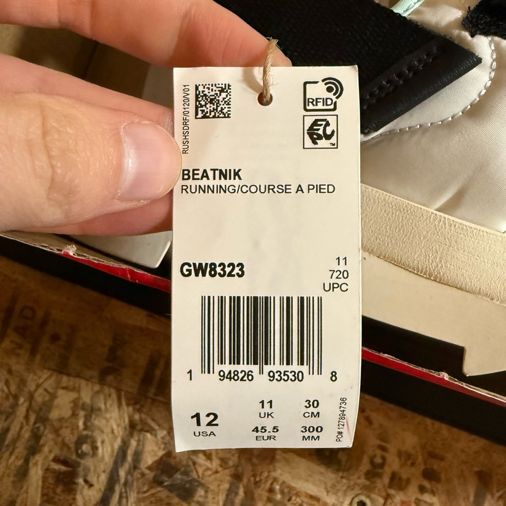 Size 12 - Reebok Beatnik - Picture 6 of 8